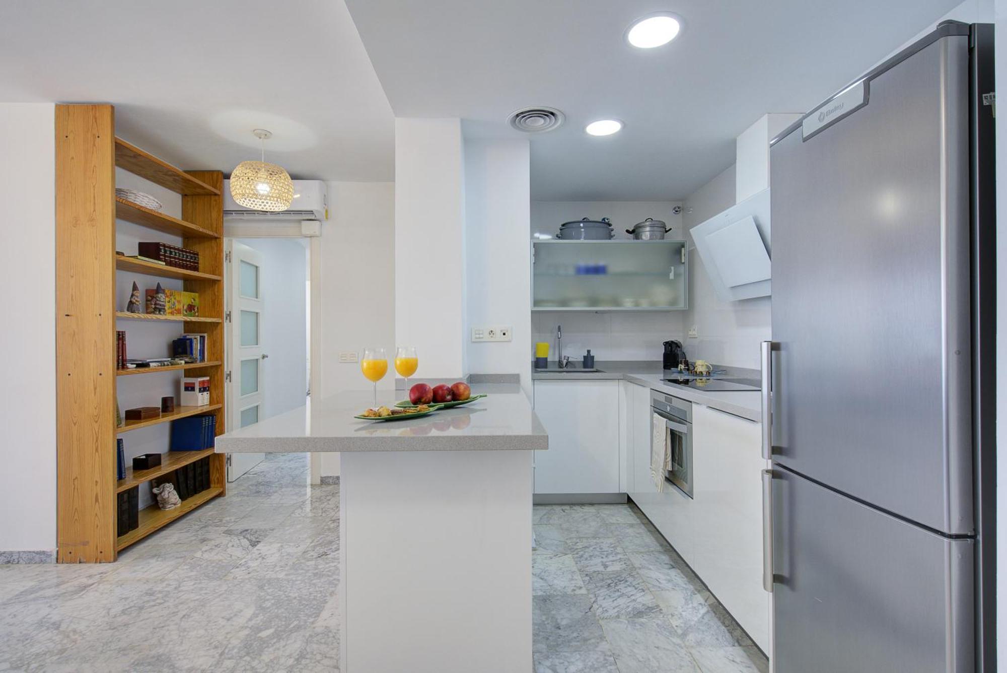 Las Piranas Apartment เมลีญา ภายนอก รูปภาพ